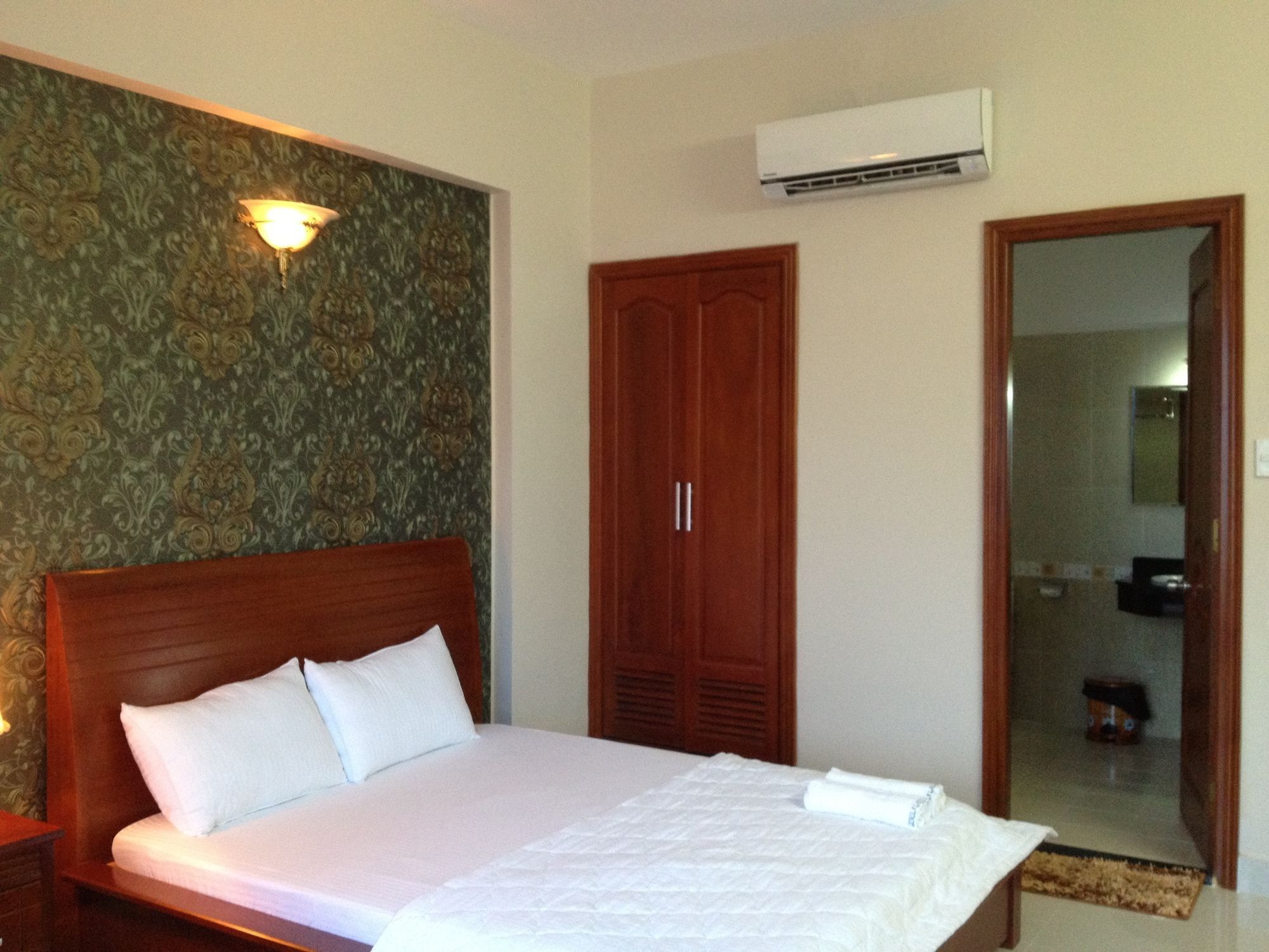 Queen Garden Hotel & Apartment Vung Tau Bagian luar foto